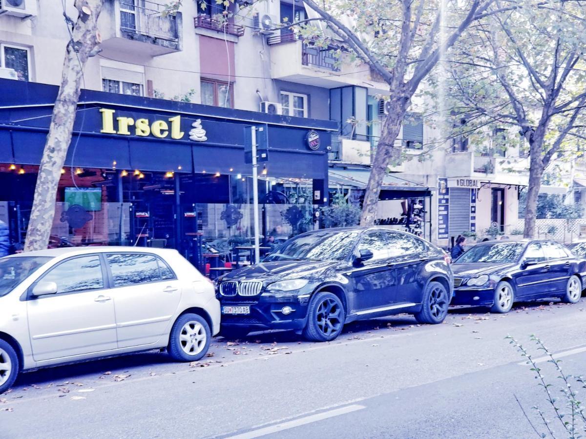 Traveler'S Place At Tirana City Centre Екстер'єр фото